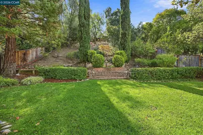 5120 Keller Ridge Dr, Clayton, CA 94517 - Photo 30