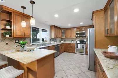 3607 Siskiyou Ct, Hayward, CA 94542 - Photo 14