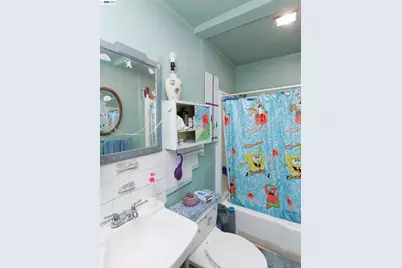 1538 16th Ave, Oakland, CA 94606 - Photo 10