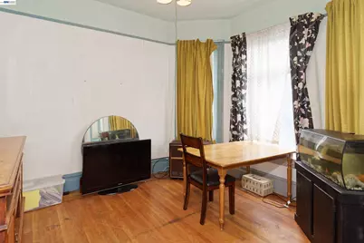 1538 16th Ave, Oakland, CA 94606 - Photo 4
