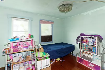 1538 16th Ave, Oakland, CA 94606 - Photo 12