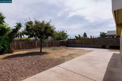 223 Los Altos Pl, American Canyon, CA 94503 - Photo 20