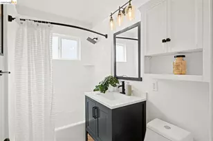8 Whitmore Pl, Oakland, CA 94611 - Photo 28