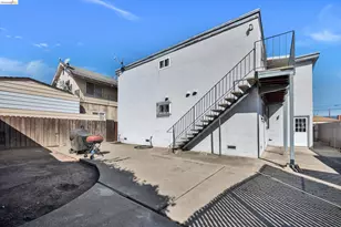 1640 104th Ave, Oakland, CA 94603 - Photo 4