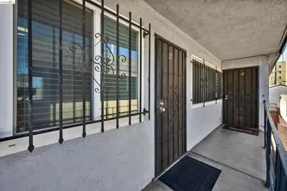 1640 104th Ave, Oakland, CA 94603 - Photo 6