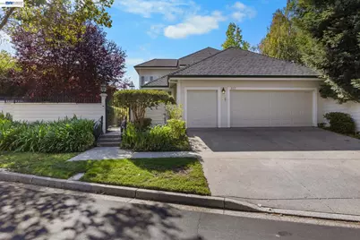 817 Redwood Dr, Danville, CA 94506 - Photo 1