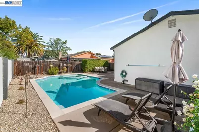 586 Colusa Way, Livermore, CA 94551 - Photo 32