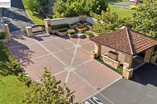 27 Eagle Ridge Ln, Danville, CA 94506 - Photo 96