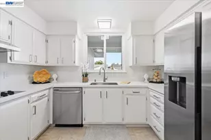 32253 Devonshire, Union City, CA 94587 - Photo 20