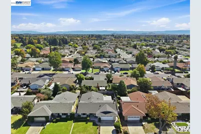 32253 Devonshire, Union City, CA 94587 - Photo 74