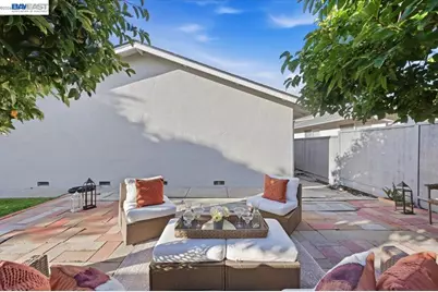 32253 Devonshire, Union City, CA 94587 - Photo 68