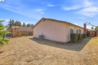 2640 Beecham, Fairfield, CA 94533 - Photo 24