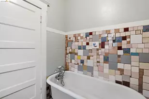 2204 Tenth St, Berkeley, CA 94710 - Photo 30
