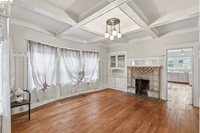 2204 Tenth Street, Berkeley, CA 94710 - Photo 18