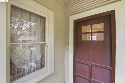 2204 Tenth Street, Berkeley, CA 94710 - Photo 4