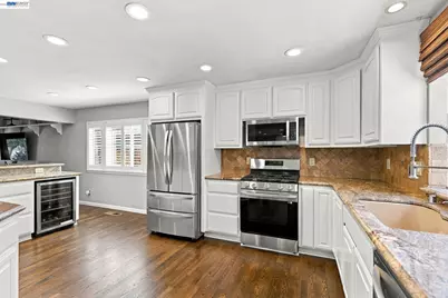 1017 Hatchcover Pl, Manteca, CA 95337 - Photo 10