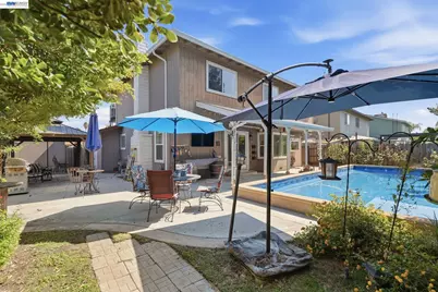 1017 Hatchcover Pl, Manteca, CA 95337 - Photo 38