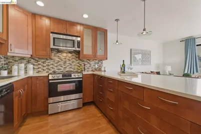 5 Embarcadero #126, Oakland, CA 94607 - Photo 14
