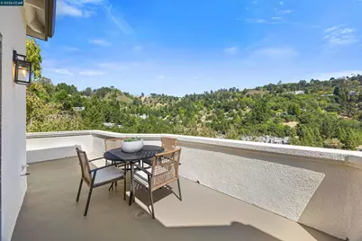 6900 Charing Cross Rd, Berkeley, CA 94705 - Photo 30