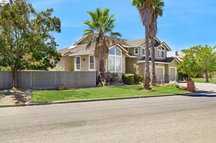 6299 Scenic Meadow Ln, San Jose, CA 95135 - Photo 4