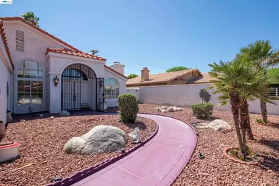 67715 Medano Rd, Cathedral City, CA 92234 - Photo 4