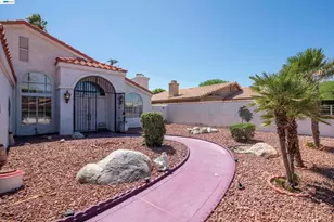 67715 Medano Rd, Cathedral City, CA 92234 - Photo 4