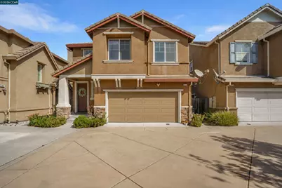 277 Kapalua Bay Cir, Pittsburg, CA 94565 - Photo 1