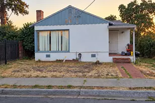 8115 Dowling St, Oakland, CA 94605 - Photo 1