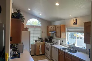 309 Winnipeg Green, Fremont, CA 94538 - Photo 12