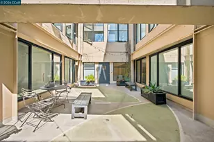 1755 Broadway, Oakland, CA 94612 - Photo 22