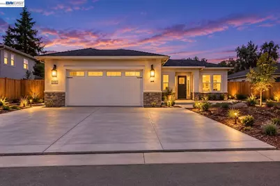 5210 Shirehills Lane, Carmichael, CA 95608 - Photo 2