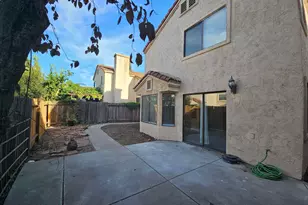 1063 Mepham Dr, Pittsburg, CA 94565 - Photo 38