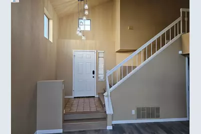 1063 Mepham Dr, Pittsburg, CA 94565 - Photo 18