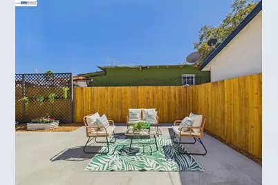 1106 88th Ave, Oakland, CA 94621 - Photo 4
