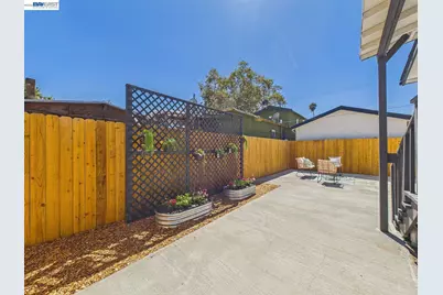 1106 88th Ave, Oakland, CA 94621 - Photo 46