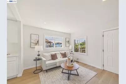1106 88th Ave, Oakland, CA 94621 - Photo 14