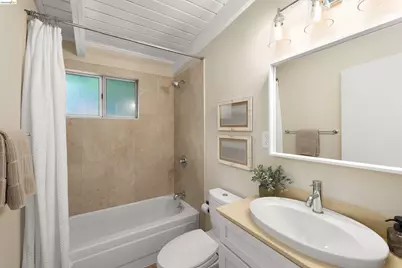 7408 Park Vista, El Cerrito, CA 94530 - Photo 14