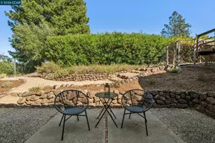 220 Grover Ln, Walnut Creek, CA 94596 - Photo 30
