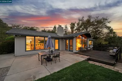 220 Grover Ln, Walnut Creek, CA 94596 - Photo 40