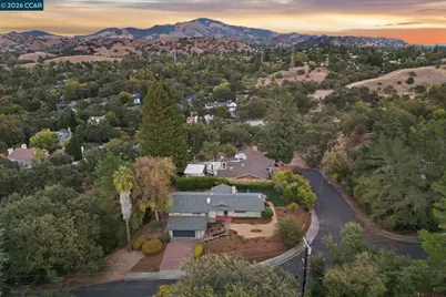 220 Grover Ln, Walnut Creek, CA 94596 - Photo 52