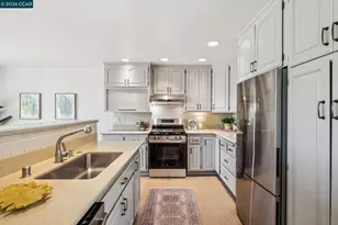 220 Grover Ln, Walnut Creek, CA 94596 - Photo 12