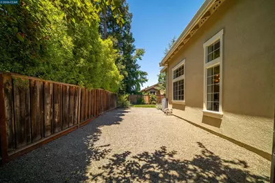 636 Dunhill Dr, Danville, CA 94506 - Photo 34