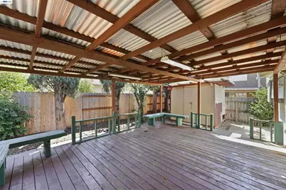 827 Yosemite Way, Suisun City, CA 94585 - Photo 40