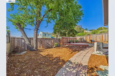 7215 Potrero Ave, El Cerrito, CA 94530 - Photo 50