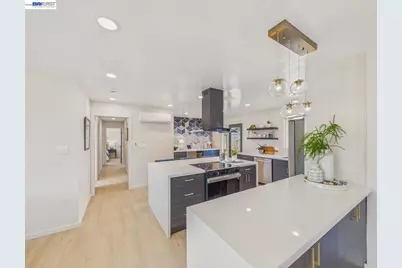 7215 Potrero Ave, El Cerrito, CA 94530 - Photo 18