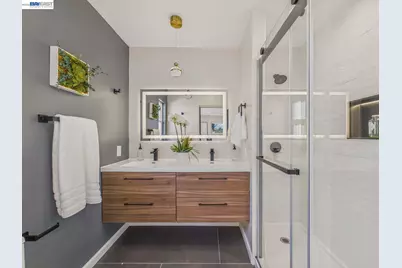 7215 Potrero Ave, El Cerrito, CA 94530 - Photo 36