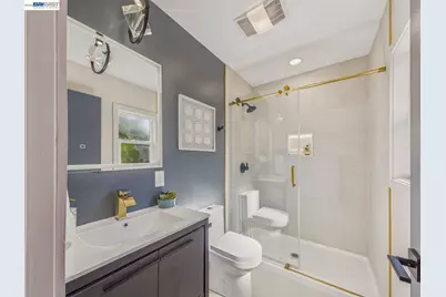 7215 Potrero Ave, El Cerrito, CA 94530 - Photo 32