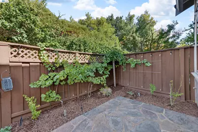305 Sutton Cir, Danville, CA 94506 - Photo 42