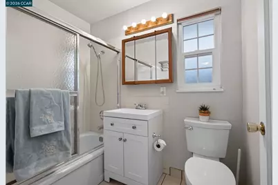 322 Warren Way, Pittsburg, CA 94565 - Photo 18