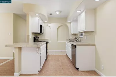 2000 Matson Dr, Sacramento, CA 95822 - Photo 2
